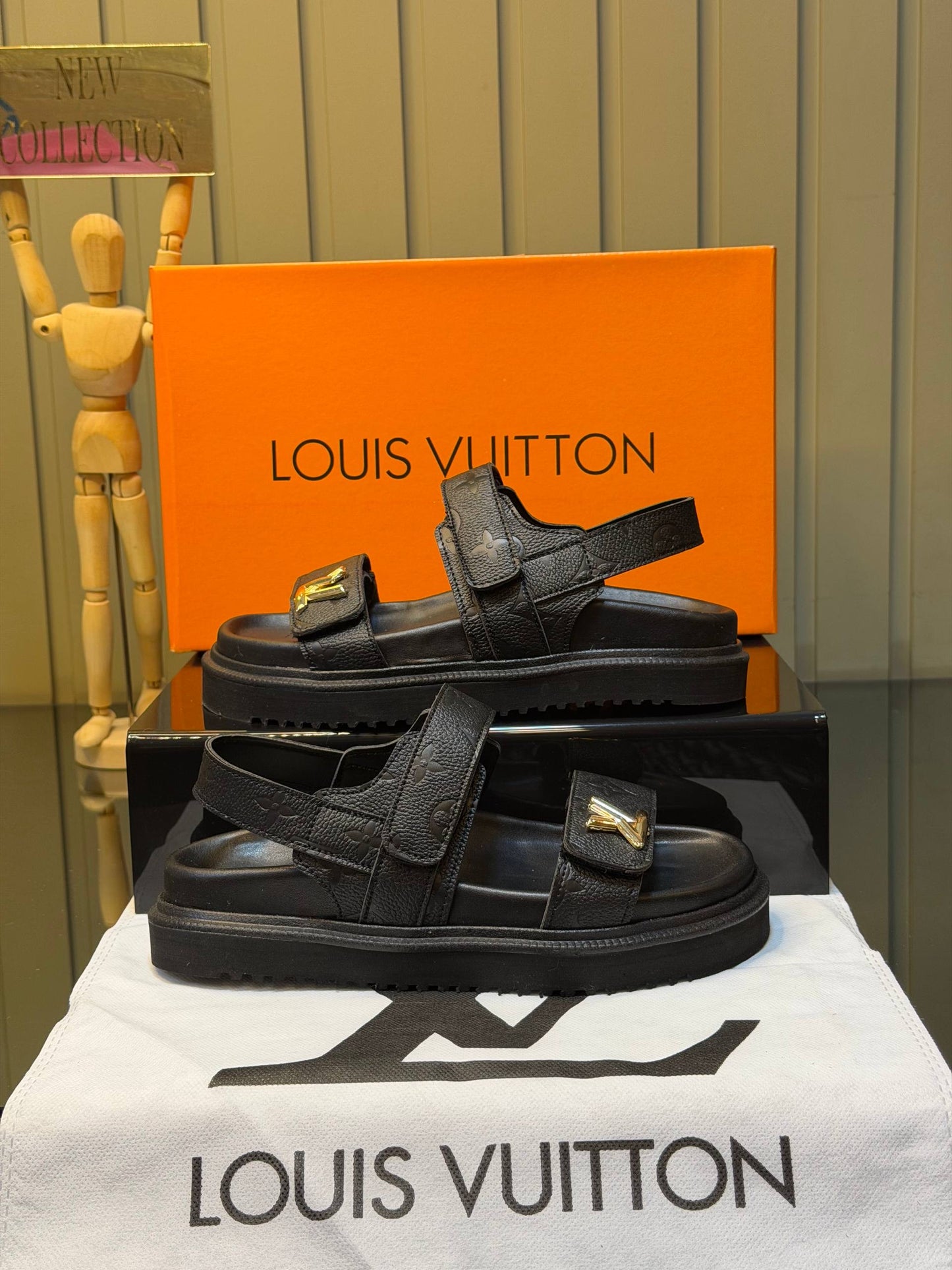 L - Sandals
