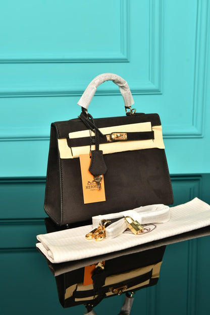 Kelly 25 ( Suede )