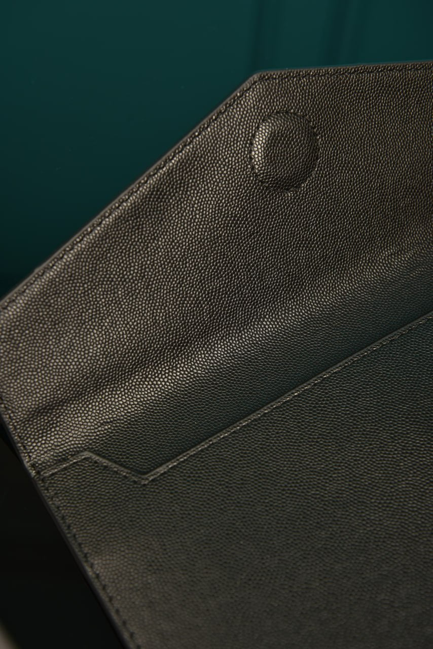 Uptown Pouch